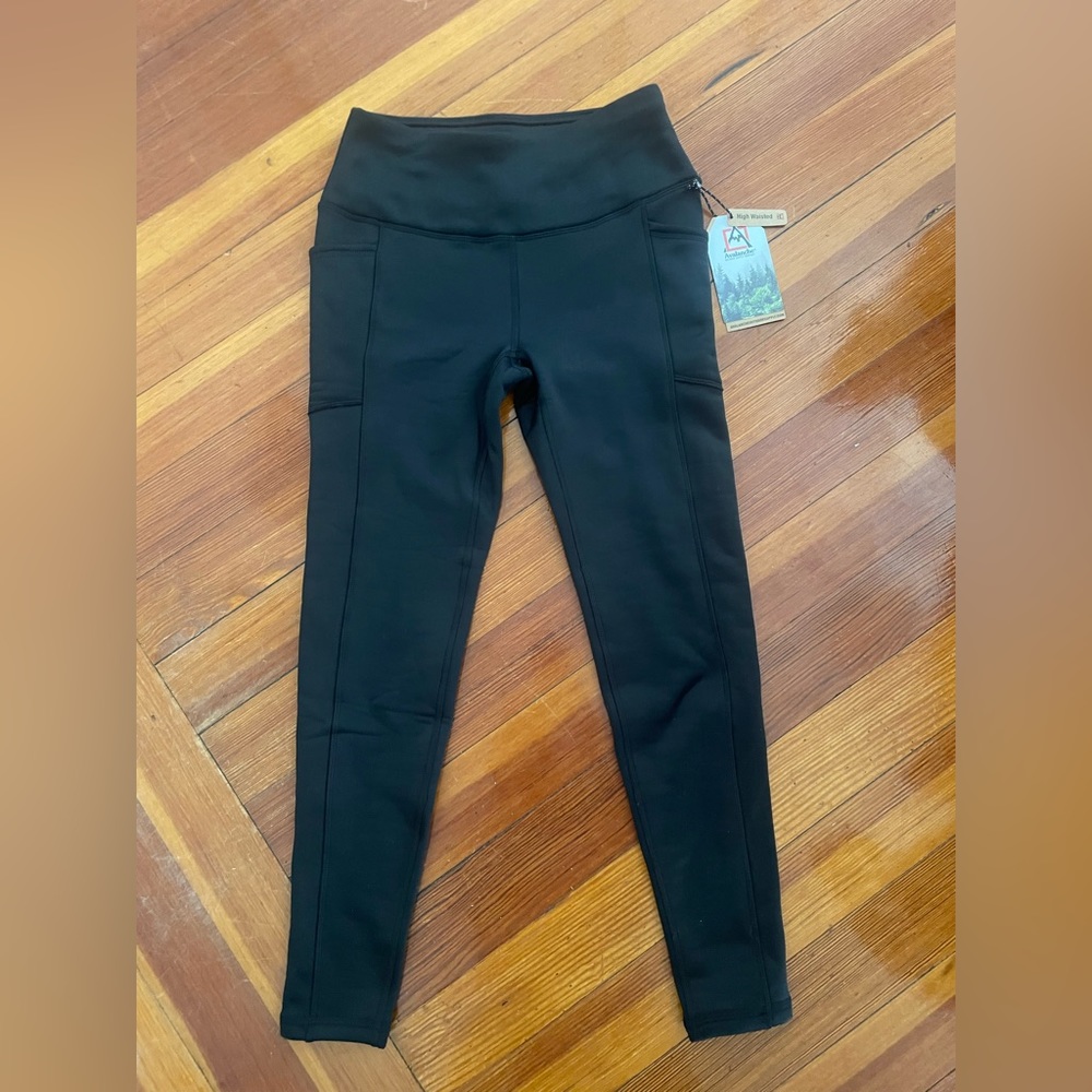 Small thermal leggings. Base layer. Avalanche Outdoor Supply. New with Tags.